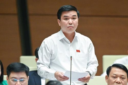 Chủ tịch Quốc hội Trần Thanh Mẫn ký ban hành 2 Nghị quyết của Ủy ban Thường vụ Quốc hội