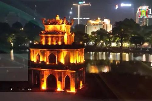 Hà Nội lung linh lúc về đêm