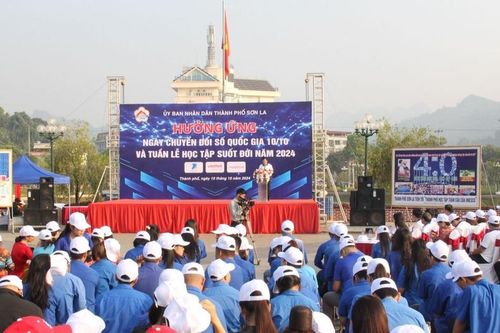 Sơn La: Hưởng ứng Ngày Chuyển đổi số quốc gia và Tuần lễ học tập suốt đời năm 2024