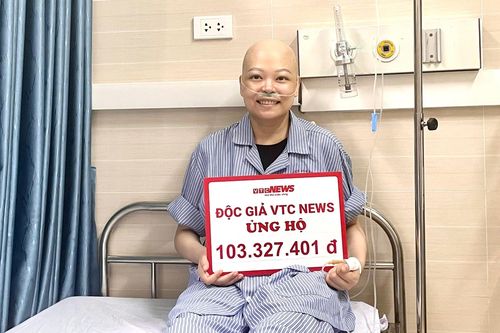 Trao hơn 103 triệu đồng đến nữ cảnh sát ung thư giai đoạn cuối