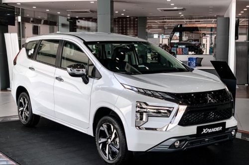 Giá lăn bánh Mitsubishi Xpander mới nhất rẻ vô địch, giảm hàng chục triệu đồng còn kèm ưu đãi, Suzuki XL7 lo lắng doanh số