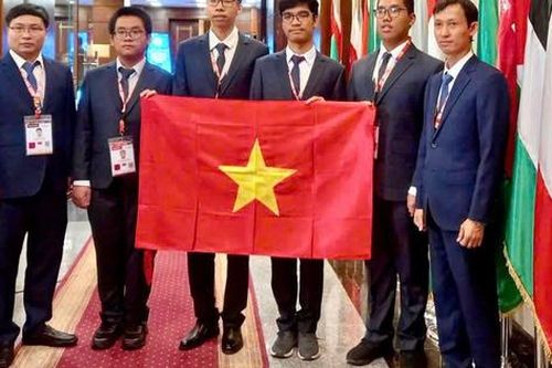 Việt Nam giành 12 Huy chương Vàng các kỳ thi Olympic quốc tế