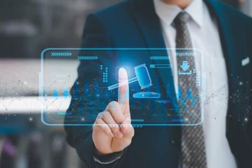 Phiên đấu giá mỗi giờ tăng 1 triệu USD