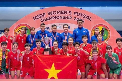 ĐT Việt Nam áp sát Top 10 thế giới trên bảng xếp hạng FIFA