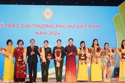 4 tập thể và 11 cá nhân xuất sắc được nhận Giải thưởng Phụ nữ Việt Nam 2024