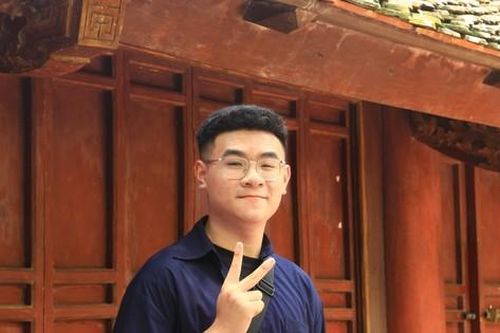 Từ Á khoa khối B toàn quốc 2022 đến Á quân cuộc thi Hóa Sinh Y học Quốc tế 2024