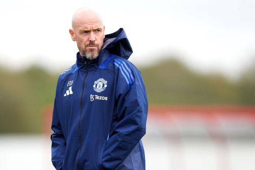 Manchester United vẫn phải ngụp lặn trong 'vũng lầy' Ten Hag