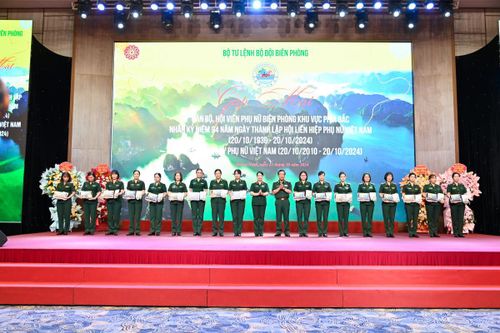 Tạo mọi điều kiện để cán bộ, hội viên phụ nữ Biên phòng phát huy tốt nhất khả năng, không ngừng tiến bộ