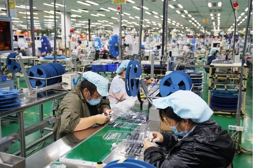 Trung Quốc bắt giữ nhân viên nhà máy iPhone: Lý do là gì?