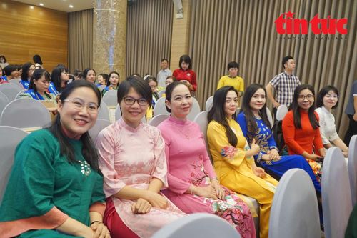 Tôn vinh 4 tập thể, 11 cá nhân xuất sắc tại Lễ trao giải thưởng Phụ nữ Việt Nam năm 2024