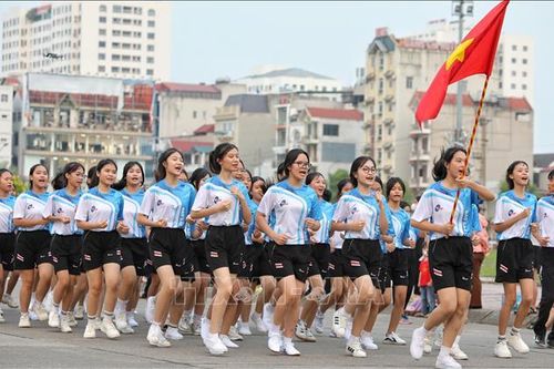 Giải chạy Báo Bắc Giang thu hút trên 3.000 vận động viên tham dự