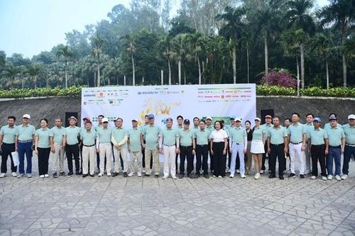Giải golf từ thiện vì trẻ em Việt Nam lần thứ 17 huy động được 2,3 tỷ đồng