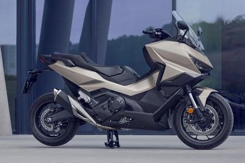Xe tay ga cỡ lớn Honda Forza 750 ra mắt, giá từ 341 triệu đồng