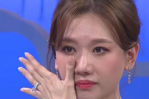 Tình trạng đáng lo của Hari Won sau khi gia đình có tin buồn