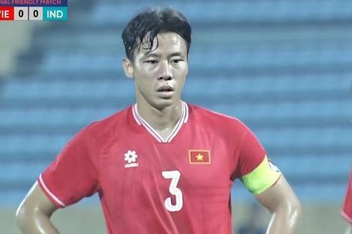 Lời khen khó hiểu của HLV Ấn Độ cho Quế Ngọc Hải