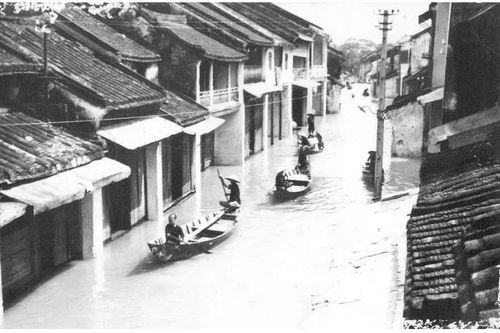 Nghĩ sau bão