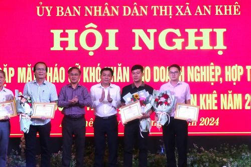 Lãnh đạo thị xã An Khê gặp mặt doanh nghiệp, hợp tác xã