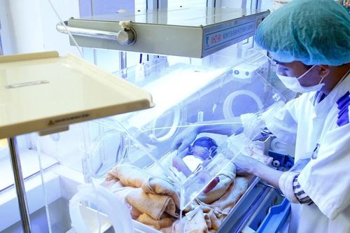 Nối gần khoảng cách y tế