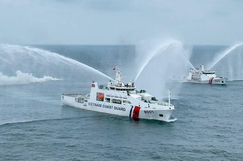 Cảnh sát biển Việt Nam và Indonesia tổ chức luyện tập chung trên biển