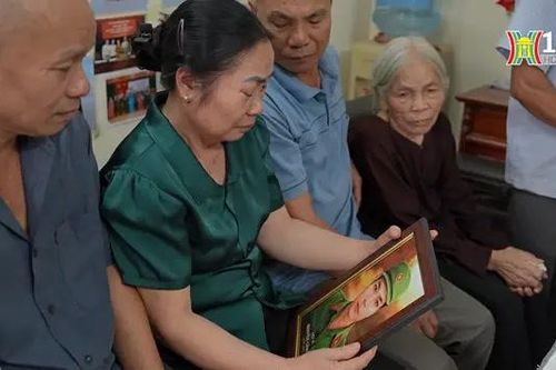 Phục chế ảnh cũ - tái hiện khoảnh khắc xưa