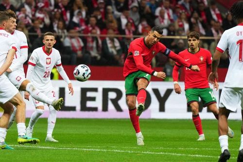 UEFA Nations League: Ronaldo tỏa sáng giúp Bồ Đào Nha thắng tưng bừng, Tây Ban Nha nhọc nhằn kiếm 3 điểm