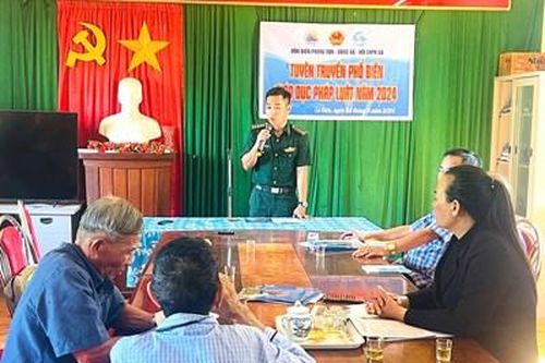 Phát huy sức mạnh tổng hợp giữ vững chủ quyền biên giới quốc gia