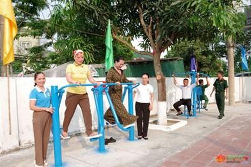 Ấm tình quân - dân nơi xứ đạo