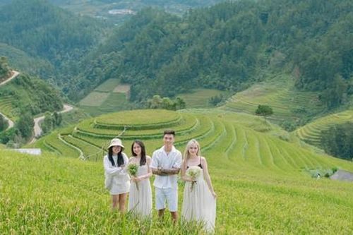 Ngắm Đồi Mâm Xôi đẹp không cưỡng nổi trong mùa vàng Mù Cang Chải