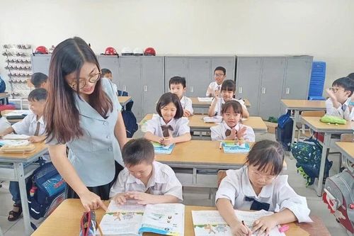 Phụ đạo học sinh yếu: Những lớp học duy trì bằng tình yêu