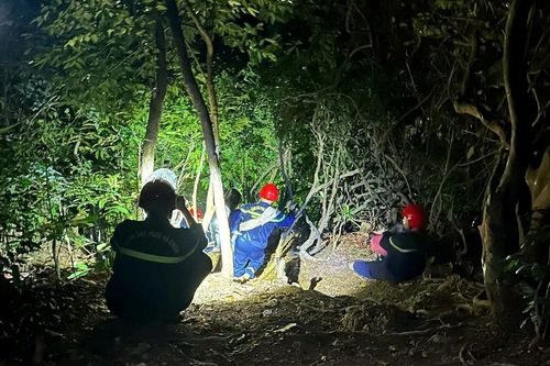 Tìm thấy 2 du khách Quảng Ninh đi lạc trên bán đảo Sơn Trà Đà Nẵng