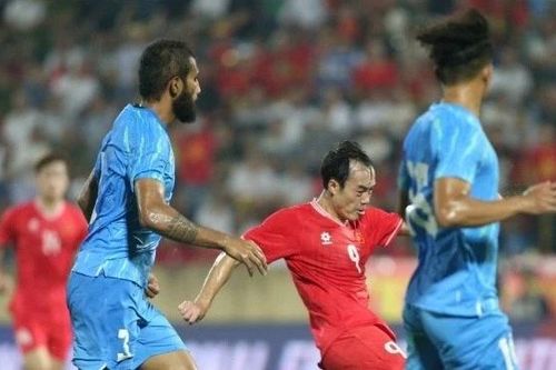 Báo Indonesia chê tuyển Việt Nam chậm tiến bộ