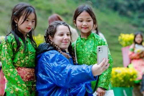 Các tuyến đường ở Hà Giang cơ bản thông suốt, hoạt động du lịch trở lại bình thường