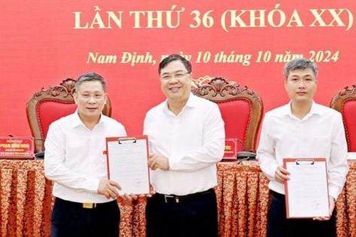 Ban Bí thư Trung ương Đảng chỉ định, chuẩn y nhân sự 5 tỉnh thành