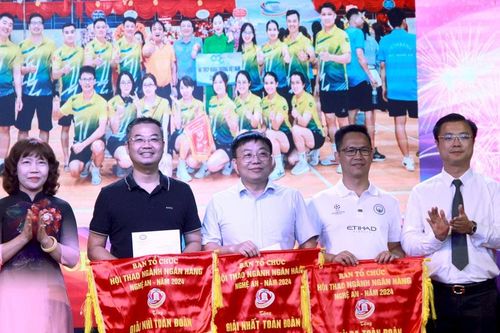 Bế mạc và trao giải Hội thao ngành Ngân hàng Nghệ An năm 2024