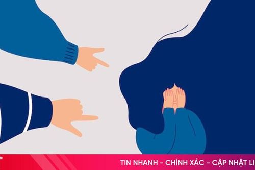 Quan tòa trên mạng