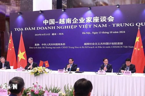 Thủ tướng Phạm Minh Chính, Thủ tướng Lý Cường dự Tọa đàm DN Việt Nam-Trung Quốc
