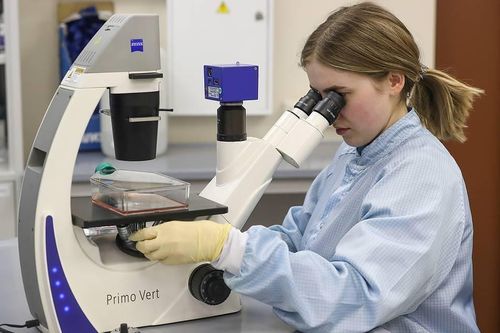 Nga xúc tiến thử nghiệm lâm sàng vaccine ngừa ung thư