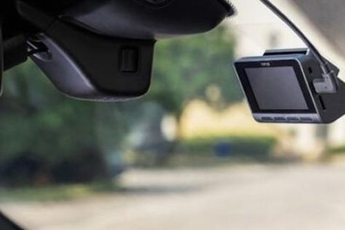 Đây là mẫu camera hành trình 4K nên lắp cho Xpander Cross 2023