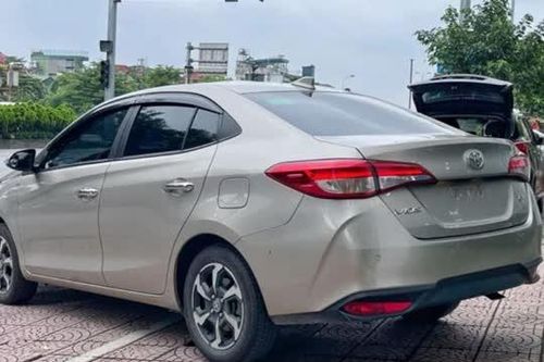 Toyota Vios chạy lướt 1 năm lên sàn xe cũ với giá ngỡ ngàng