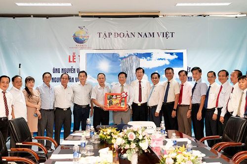 Lãnh đạo UBND tỉnh An Giang thăm, chúc mừng các doanh nghiệp, nhân kỷ niệm Ngày Doanh nhân Việt Nam