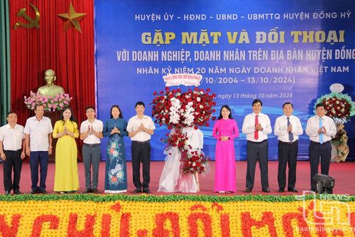 Đồng Hỷ: Gặp mặt doanh nghiệp, doanh nhân