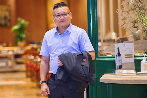 TS.Trần Khắc Tâm: Nền kinh tế gặp khó khăn là một 'phép thử nặng ký' đối với các doanh nhân