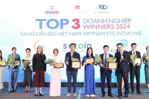 Tuyên dương các doanh nghiệp giành giải tại 'Sáng kiến ESG Việt Nam 2024'