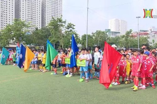 Khai mạc Giải bóng đá cộng đồng Hà Nội mùa thu 2024