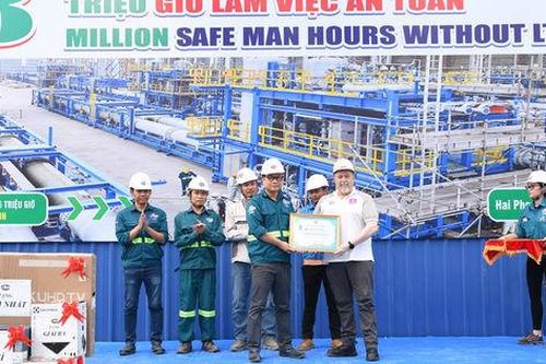 Lilama đạt dấu mốc 3 triệu giờ làm việc an toàn tại dự án sản xuất Hydrogen xanh Neom