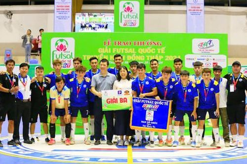 Đội Thái Sơn Nam TPHCM vô địch Giải Futsal quốc tế 2024 tại Đồng Tháp