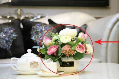 Bàn uống nước để những vật dụng này chẳng trách tài lộc không đến nhà, làm mãi không giàu