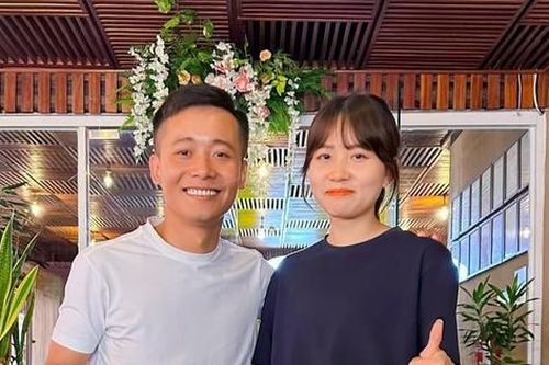 Nhật Lệ - chị gái âm thầm hỗ trợ Quang Linh Vlogs