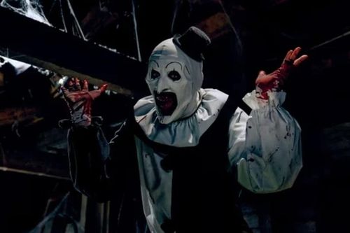 'Terrifier 3' vượt hàng loạt đối thủ lớn trước dịp lễ Halloween