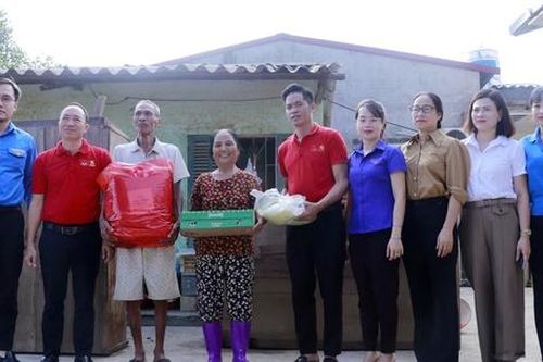 Hỗ trợ người dân vùng bão lũ Yên Bái, Tuyên Quang, Cao Bằng, Bắc Kạn